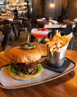 🍽️ San Diego Restaurant Week is happening now at @crafthouse_skydeck!

Whether you’re stopping by for brunch, lunch, or dinner, Craft House has a special Restaurant Week menu waiting for you. Choose from favorites like Lemon Ricotta Pancakes, Short Rib Mini Tacos, Steak Frites, Pan-Seared Salmon, Churro Cake, and more.

✨ Brunch: $30
🍔 Lunch: $25
🥩 Dinner: $65

Swipe to see all three menus ➡️

📍 Craft House at Sky Deck
🗓️ Available through September 20

#SkyDeckDelMar #CraftHouse #SanDiegoRestaurantWeek #SDRW #SanDiegoEats #DelMarEats